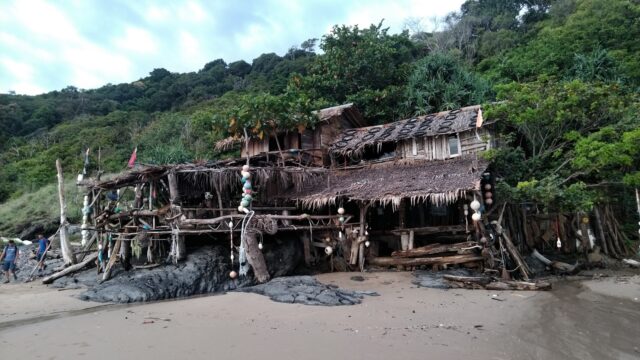 Ao Nui - Beaches in Nui Bay, Koh Lanta