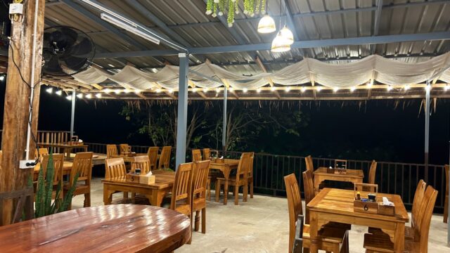 Bamboobay Halal Restaurant - Thai Food in Bamboo Bay, Koh Lanta