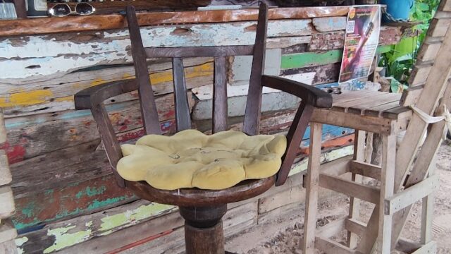 Free Zone Bar - Beach Bars in Kaw Kwang Beach, Koh Lanta