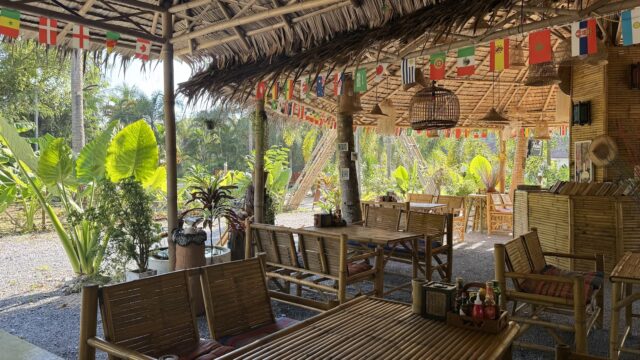 La Palma Bar & Restaurant - Thai Food in Kaw Kwang Beach, Koh Lanta