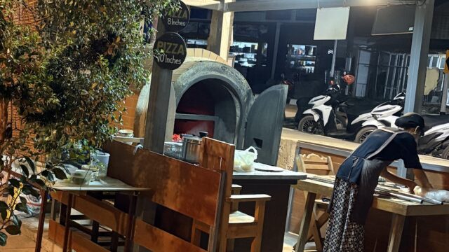 Lanta Pizzeria - Italian & Pizza in Relax Bay, Koh Lanta