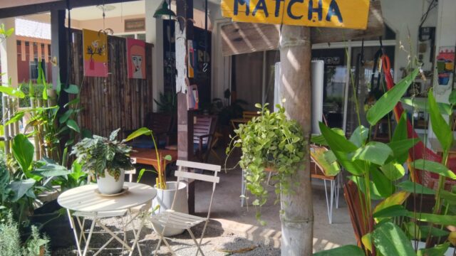 Lazy Bird - Breakfast & Brunch in Klong Khong Beach, Koh Lanta