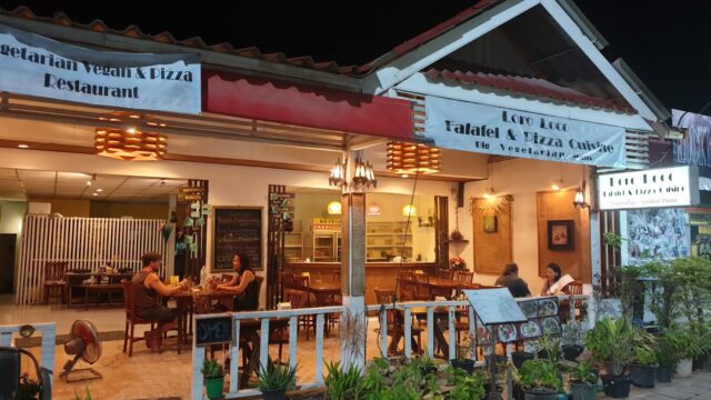 Loro Loco Pizza Cuisine Restaurant - Italian & Pizza in Long Beach (Phra Ae), Koh Lanta