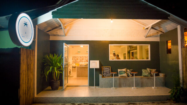 Oasis Restaurant And Bar - Breakfast & Brunch in Klong Dao Beach, Koh Lanta