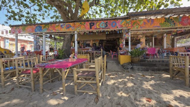 Picasso Restaurant Bar - Thai Food in Klong Dao Beach, Koh Lanta