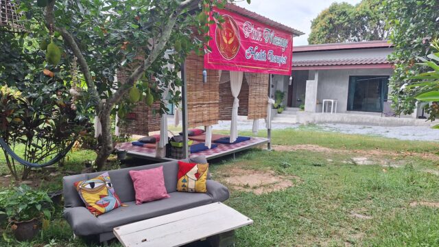 Pink Massage Health - Thai Massage in Klong Khong Beach, Koh Lanta