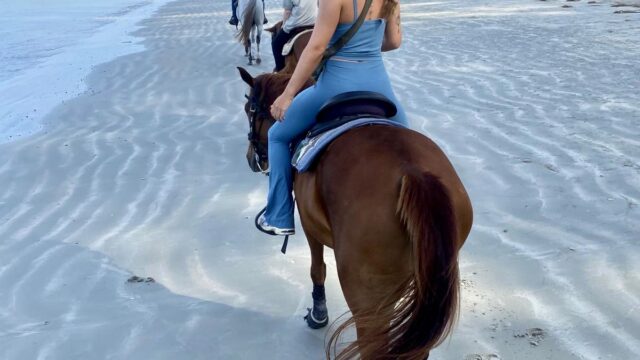 Pirates Bar Horse Riding - Tours & Day Trips in Long Beach (Phra Ae), Koh Lanta
