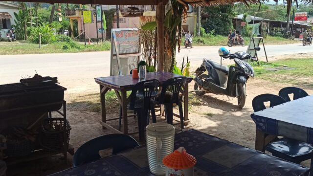 Roldiya Family Restaurant - Thai Food in Relax Bay, Koh Lanta