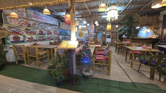 Sam-Pe-Nong Kitchen - Thai Food in Long Beach (Phra Ae), Koh Lanta