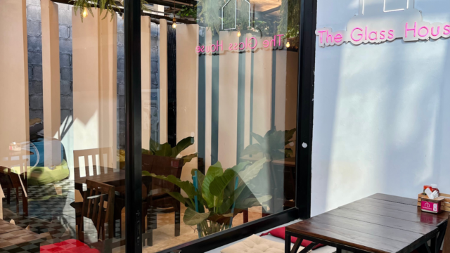The Glass House - Cafes & Coffee Shops in Long Beach (Phra Ae), Koh Lanta