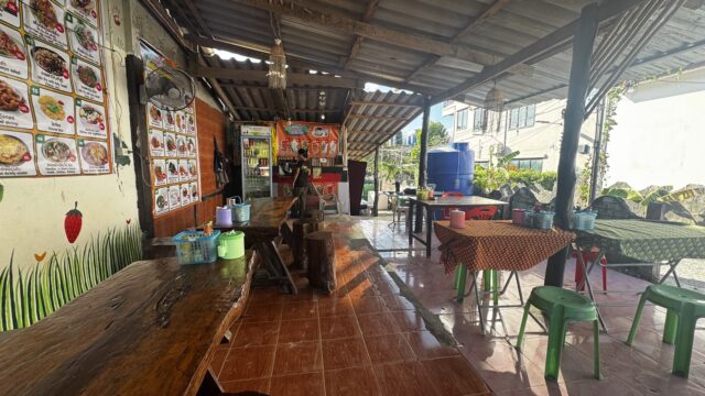Yah Thai Food Restaurant - Restaurants & Cafes in Relax Bay, Koh Lanta